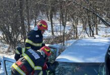 Accident grav pe DN 56, în zona pădurii Perișor. Trei persoane rănite